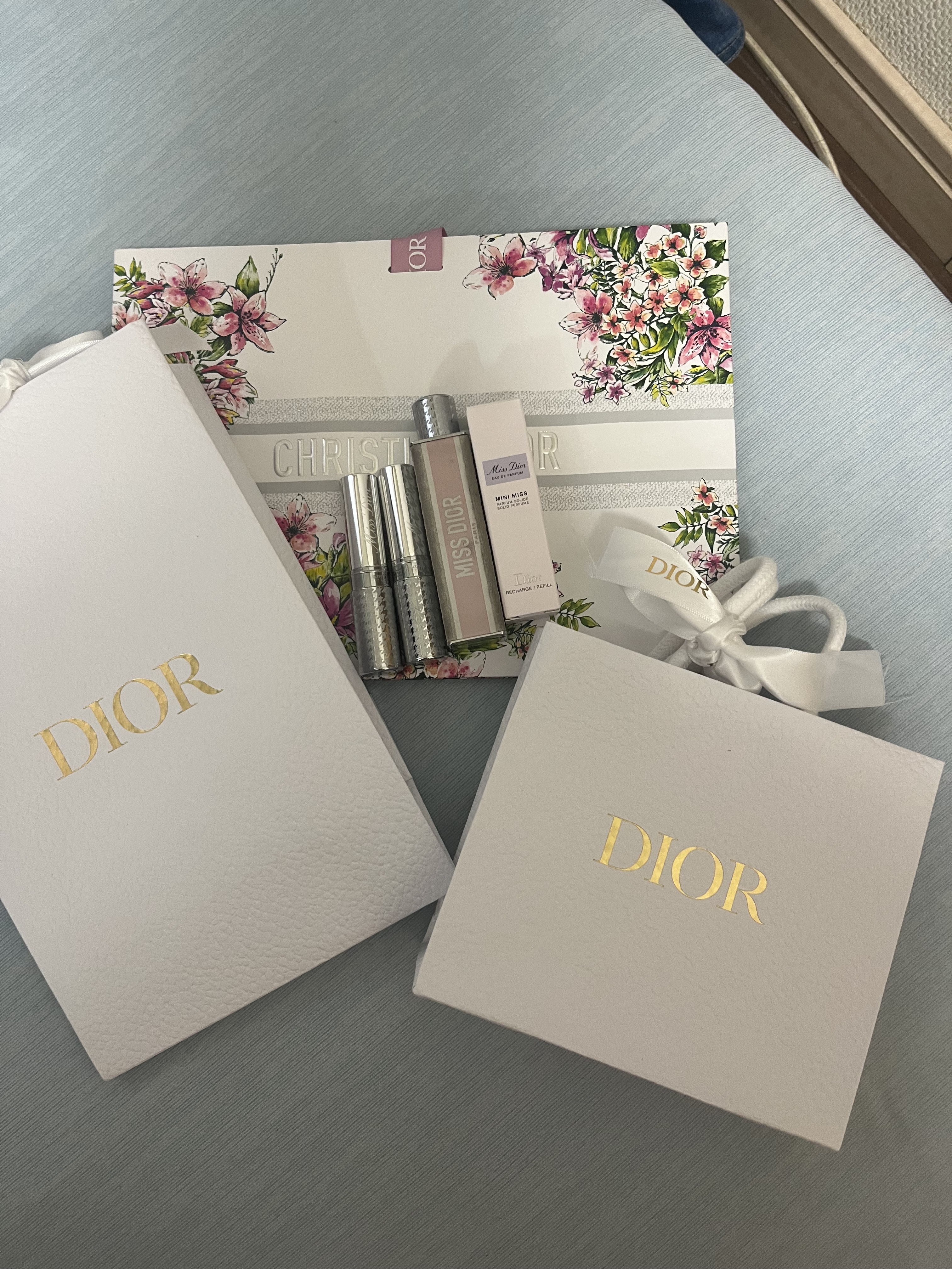 ミス ディオール オードゥ パルファン ミニ ミス/Dior/香水(レディース)を使ったクチコミ（2枚目）