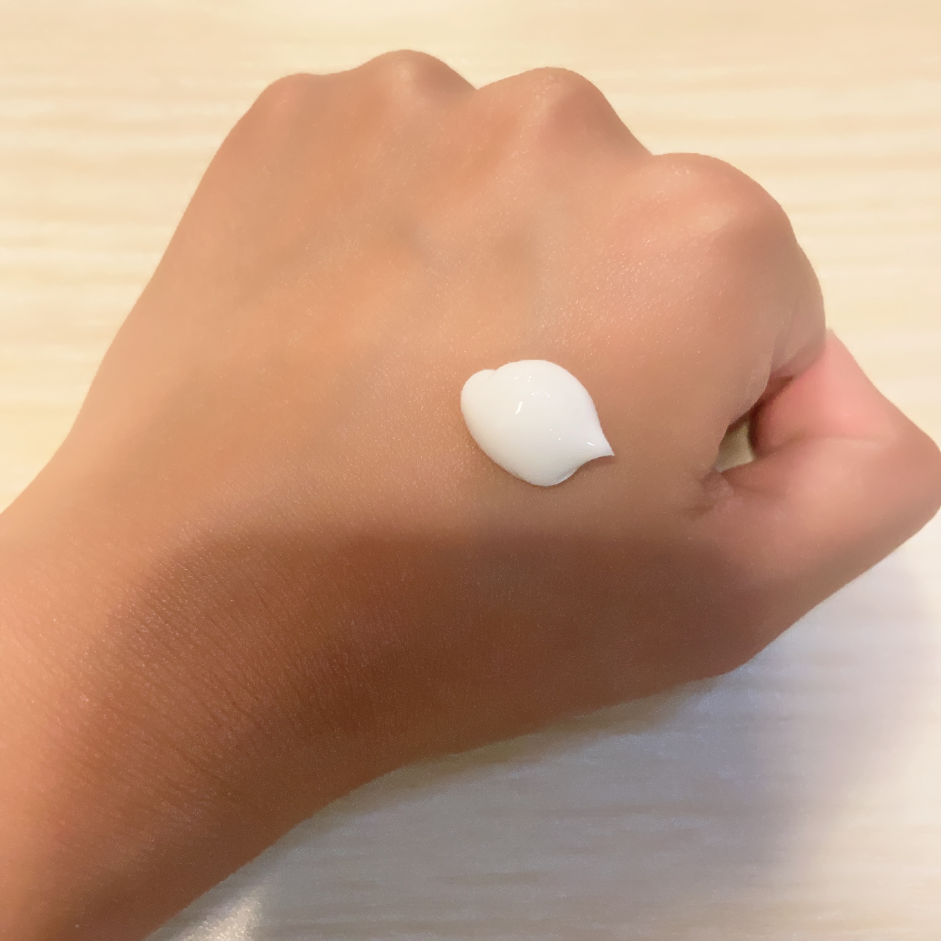 ハンド＆ネイルクリーム クラシック 3OML ミニ/カミール/ハンドクリームを使ったクチコミ（3枚目）