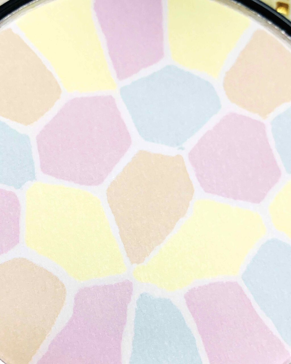 エレガンス ラ プードル オートニュアンス リクスィーズ Ⅳ/Elégance/プレストパウダーを使ったクチコミ（3枚目）