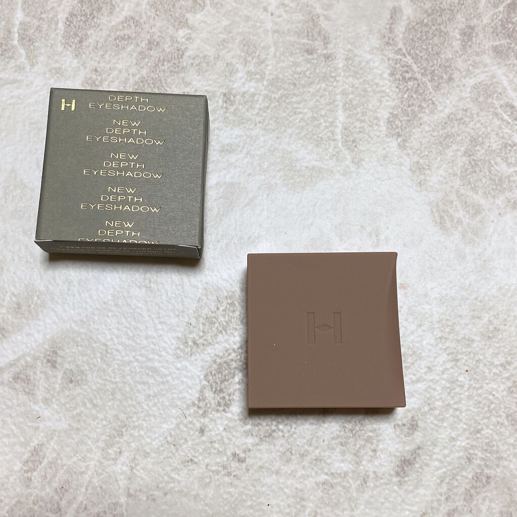 ニューデップスアイシャドウ/hince/単色アイシャドウを使ったクチコミ(1枚目)