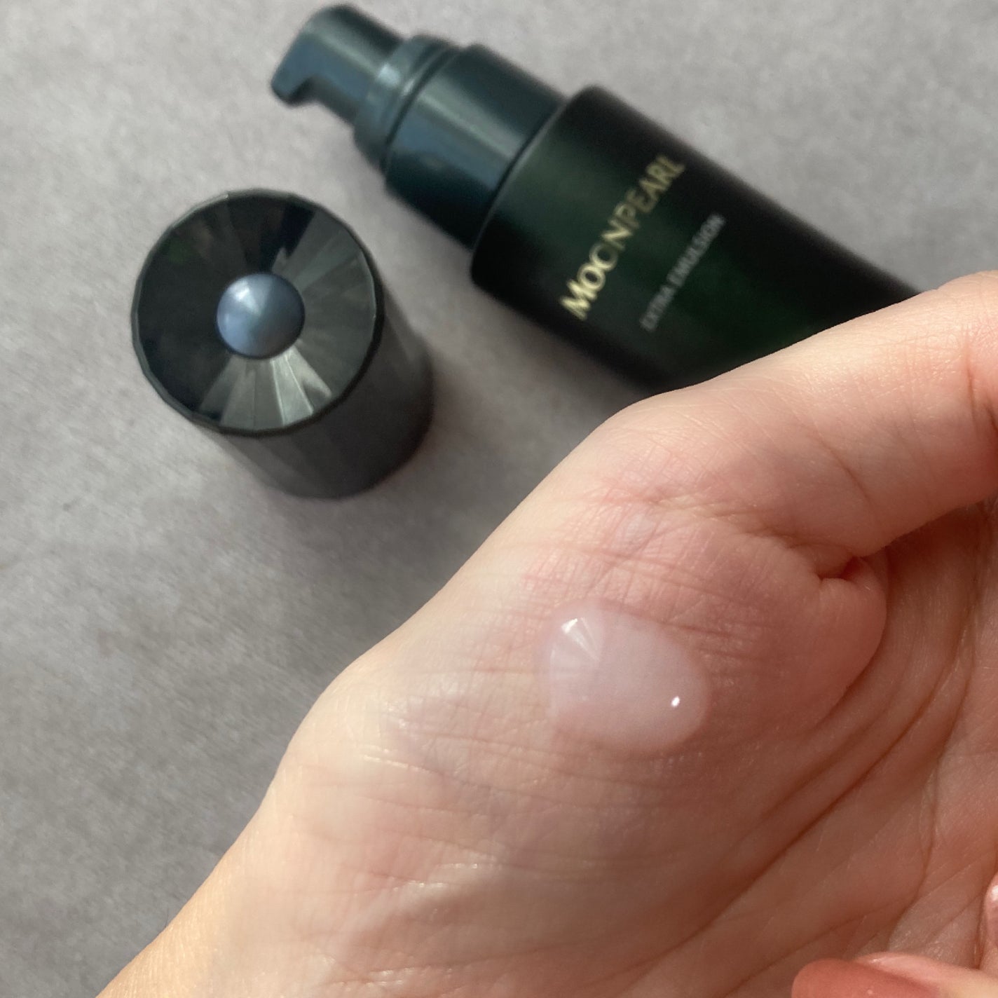 ムーンパール エクストラ エマルション/ミキモト コスメティックス/美容液を使ったクチコミ(3枚目)