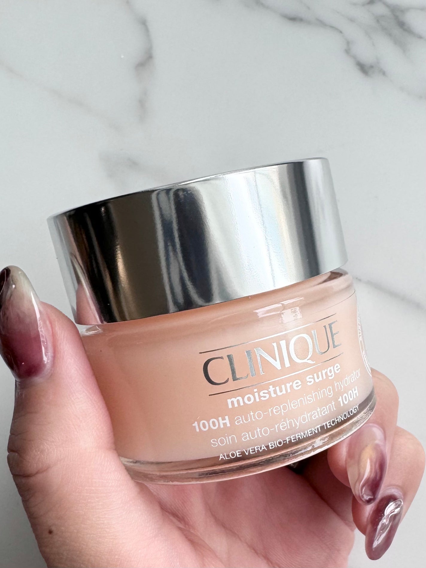 モイスチャー サージ ジェルクリーム 100H/CLINIQUE/フェイスクリームを使ったクチコミ(2枚目)