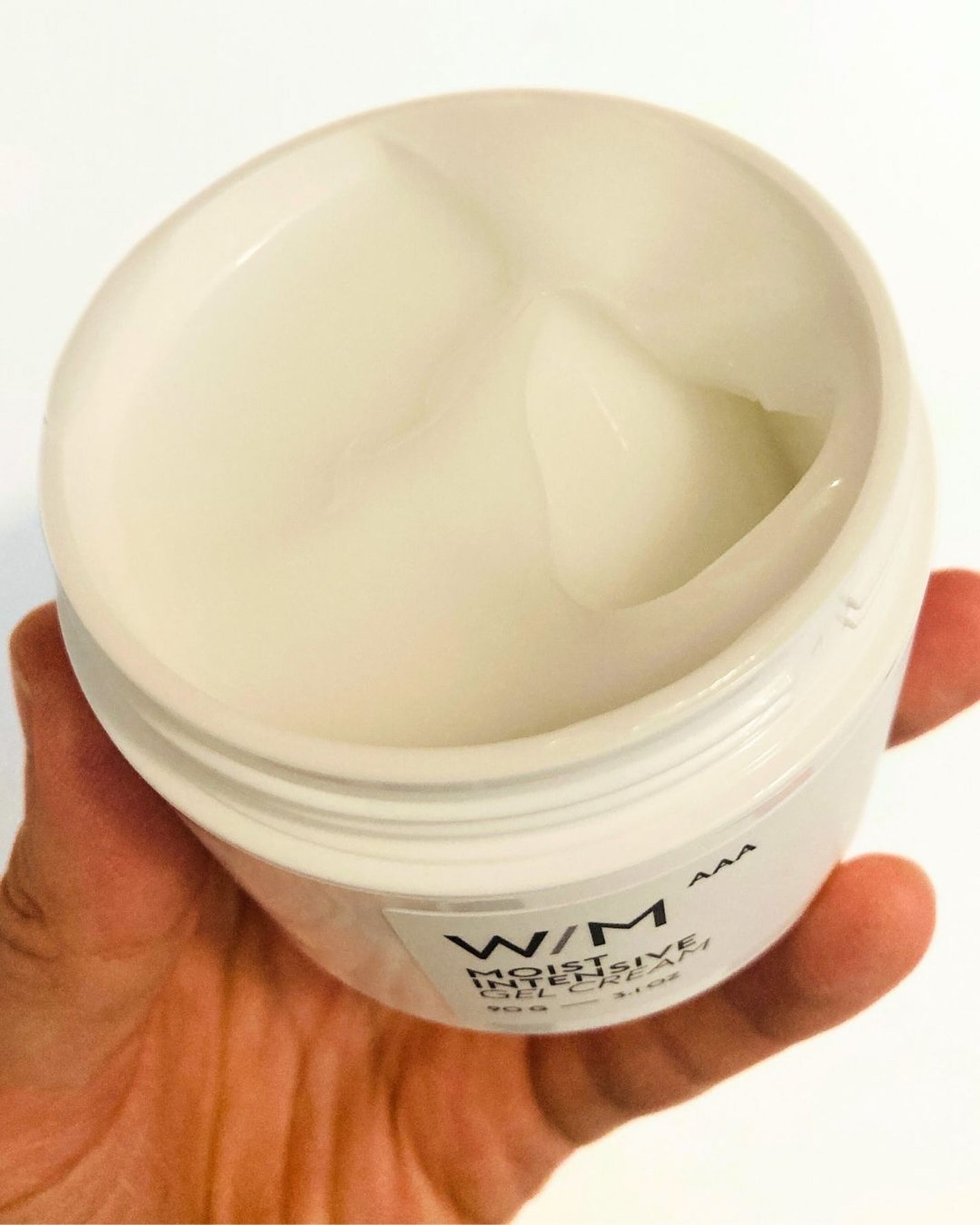 モイストインテンシブ クリーム/W/M AAA/フェイスクリームを使ったクチコミ(5枚目)