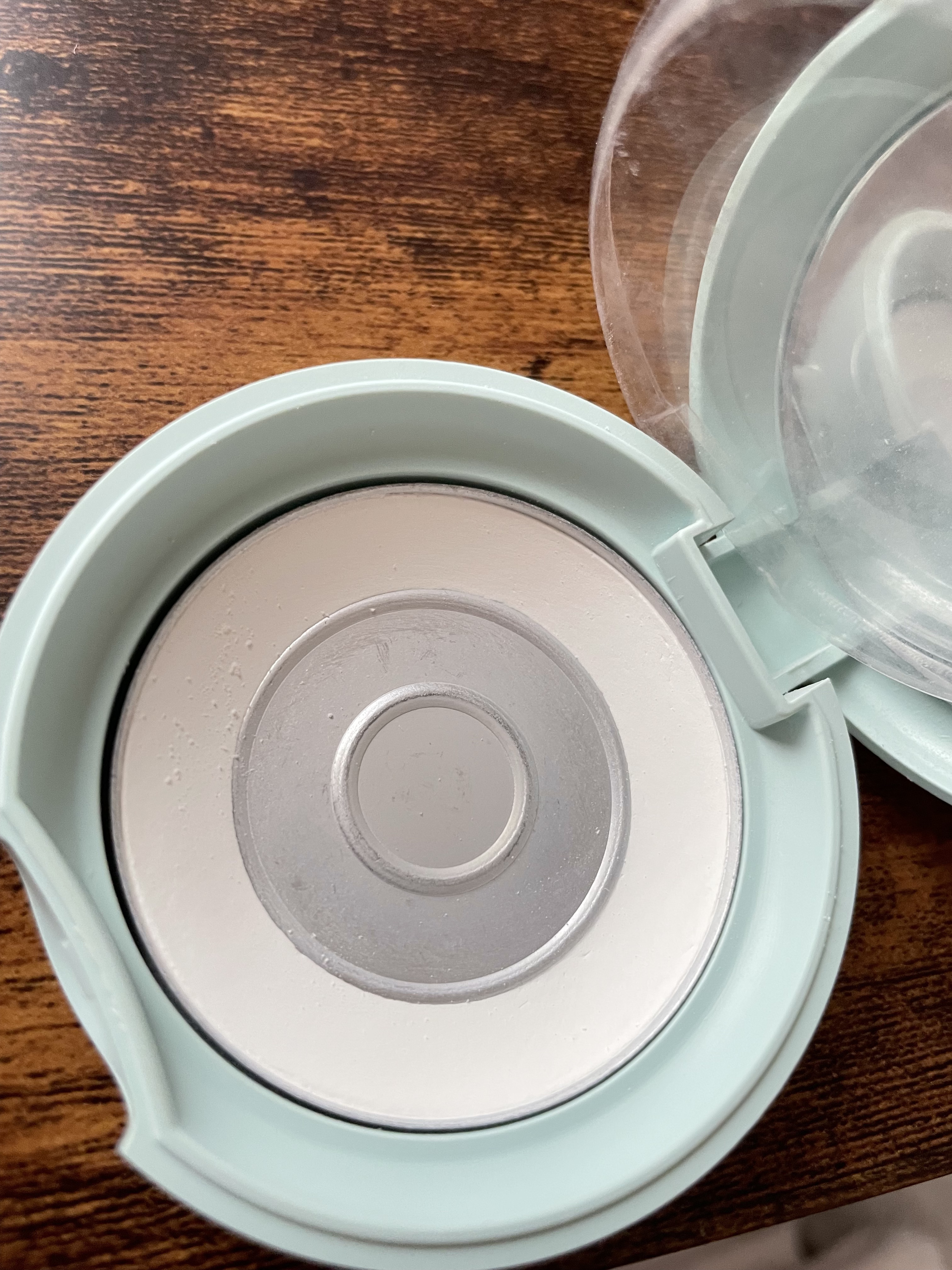 トランスペアレントフィニッシュパウダー/キャンメイク/プレストパウダーを使ったクチコミ（2枚目）