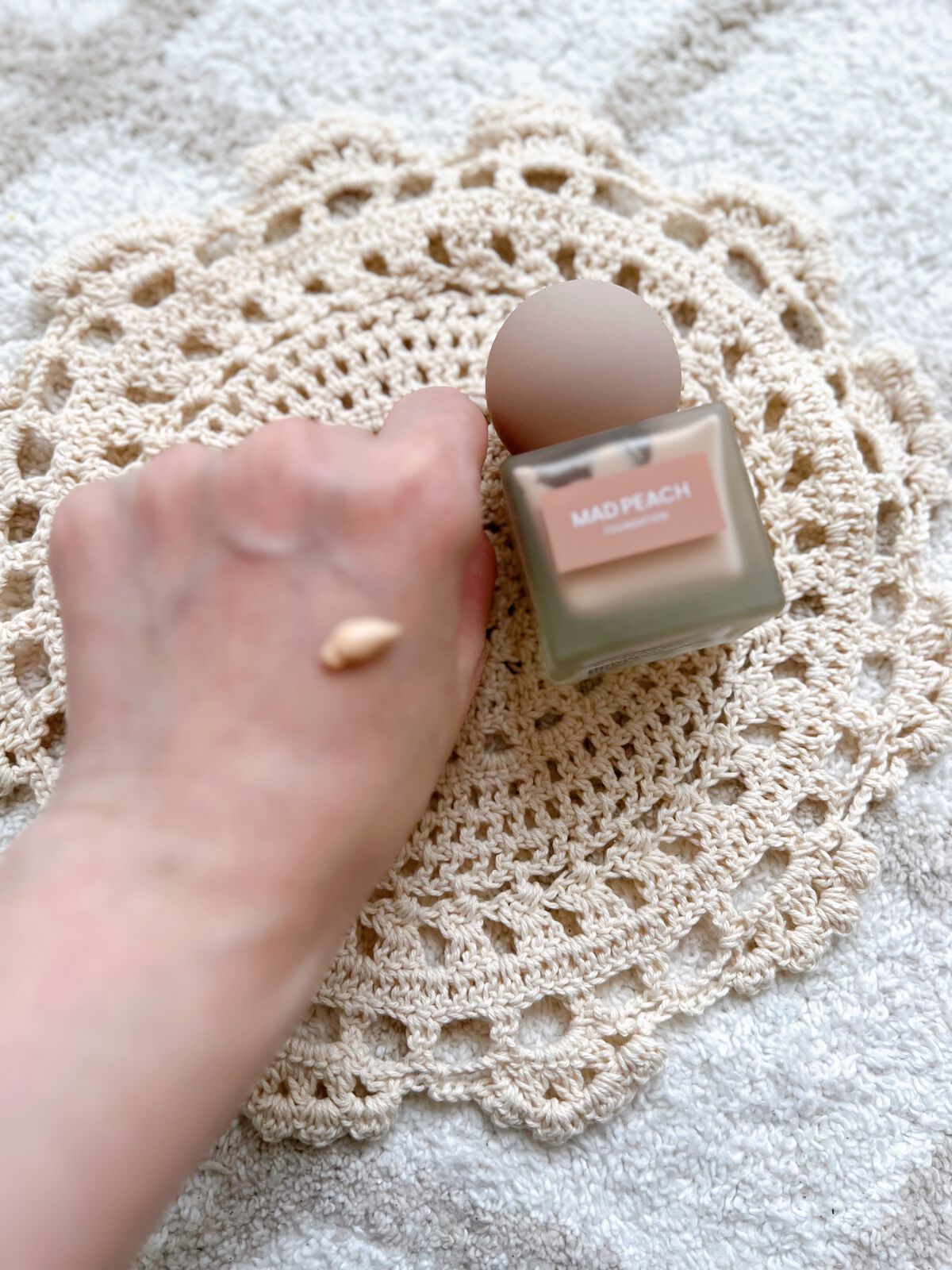 マッドピーチ スタイルフィットファンデーション/MAD PEACH/リキッドファンデーションを使ったクチコミ(3枚目)