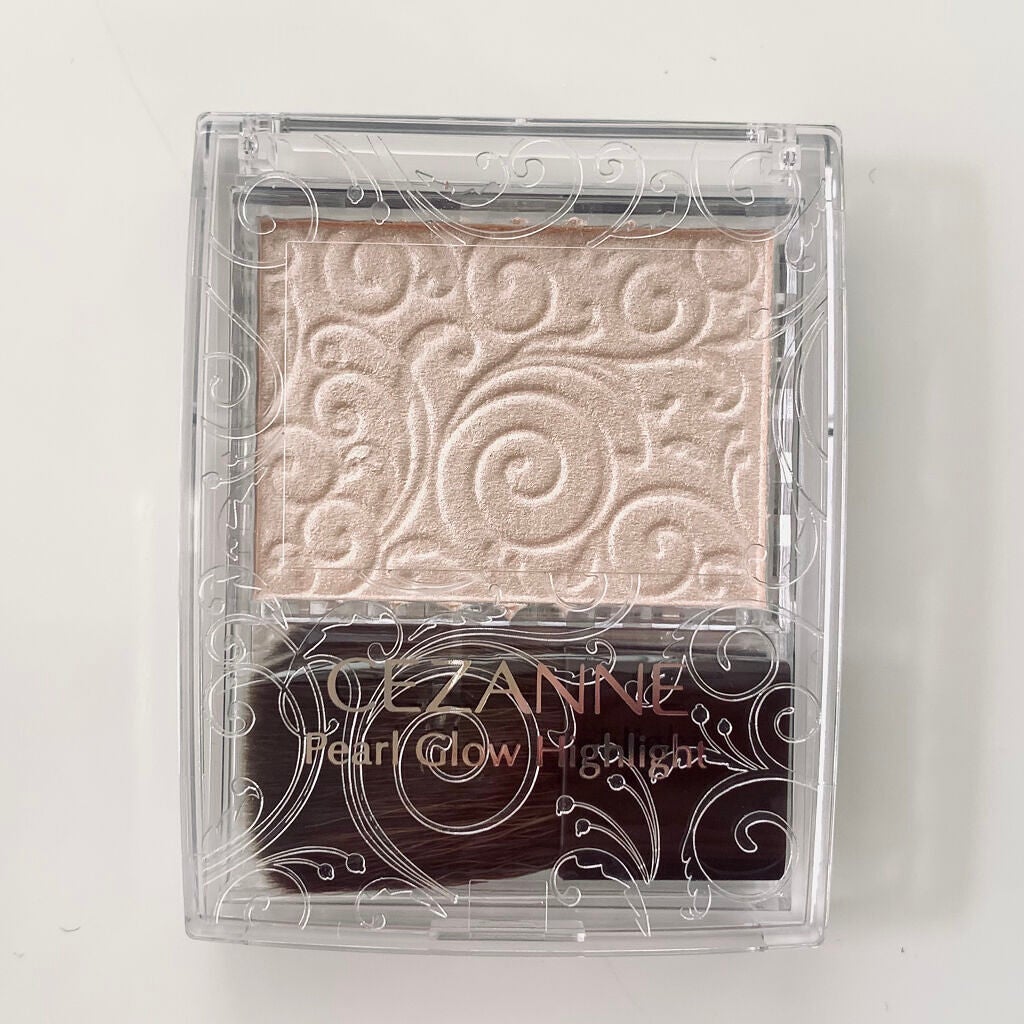 パールグロウハイライト/CEZANNE/パウダーハイライトを使ったクチコミ(3枚目)