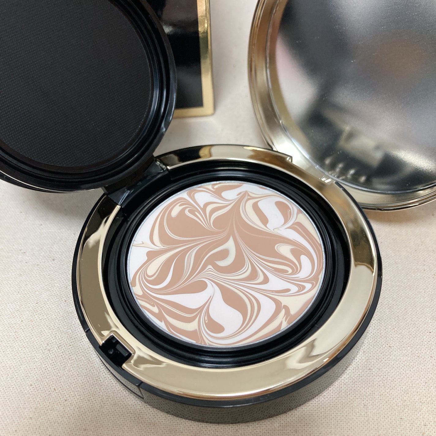 SIGNATURE ESSENCE COVER PACT /AGE20’s/クリーム・エマルジョンファンデーションを使ったクチコミ(2枚目)