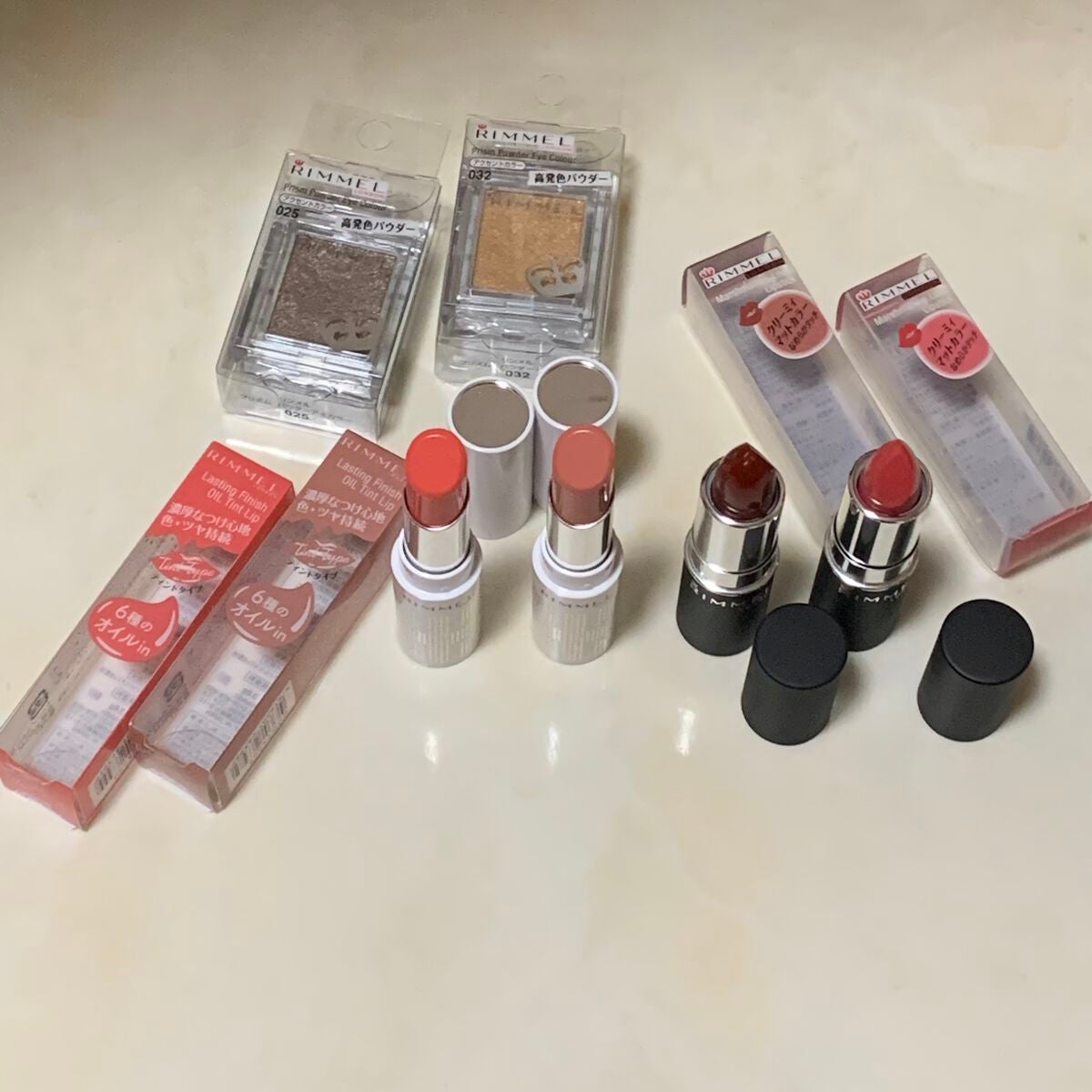 プリズム パウダーアイカラー/リンメル ロンドン/単色アイシャドウを使ったクチコミ(3枚目)