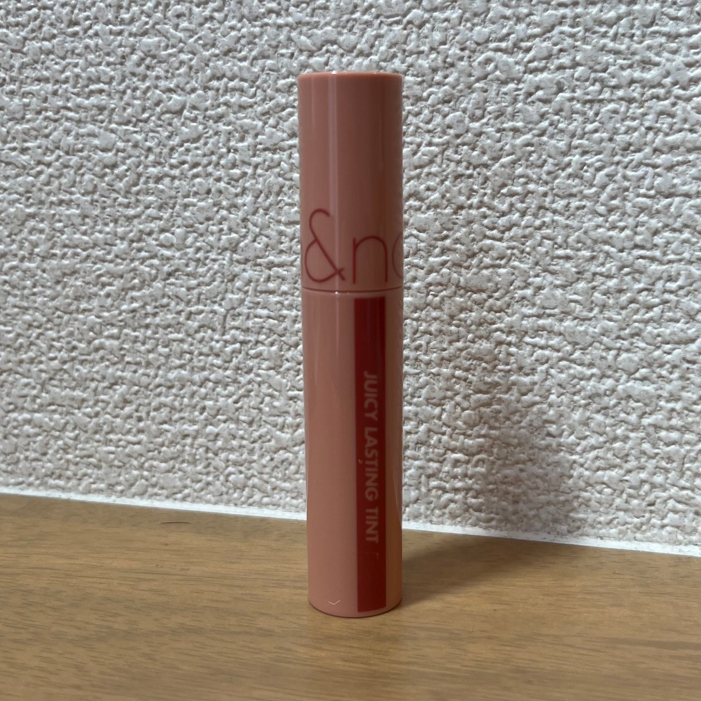 ジューシーラスティングティント/rom&nd/リップティントを使ったクチコミ(2枚目)