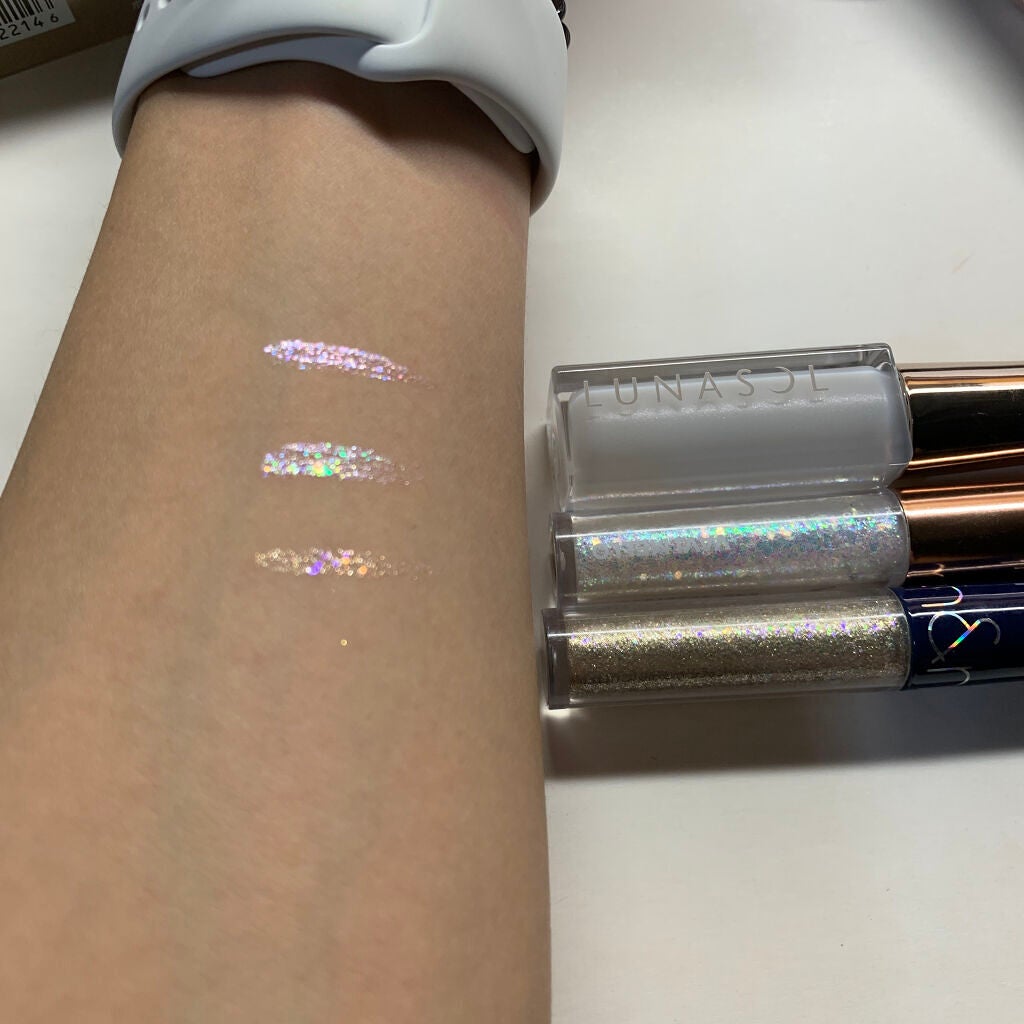 リキッド グリッター シャドウ/rom&nd/グリッターを使ったクチコミ(4枚目)