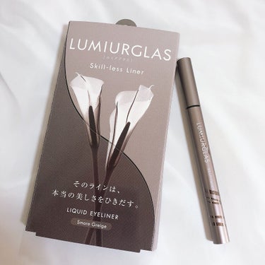 
こんばんは 🙋🏻‍♀️

今回はルミアグラスのアイライナーの
商品紹介をしたいと思います !!


☑︎ LUMIURGLAS Skill-less Liner
07 スモアグレージュ



ルミアグ