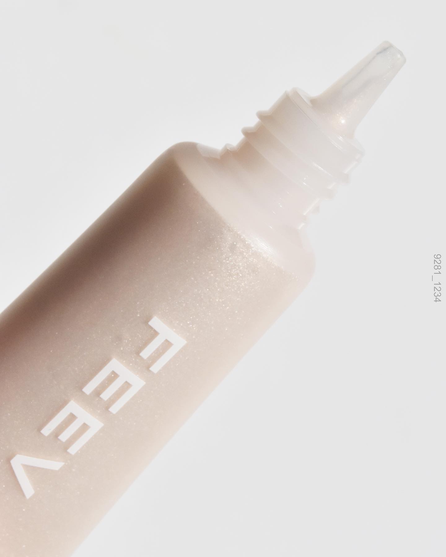 ハイパーフィットシマーリングセラム/FEEV/リキッドハイライトを使ったクチコミ（2枚目）