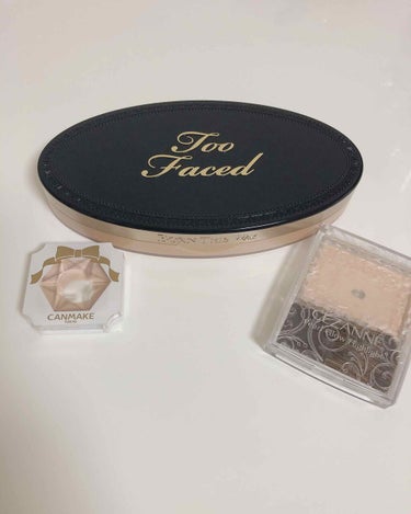 ボーン ディス ウェイ ターン アップ ザ ライト ハイライティング パレット ライト/Too Faced/プレストパウダーを使ったクチコミ（1枚目）