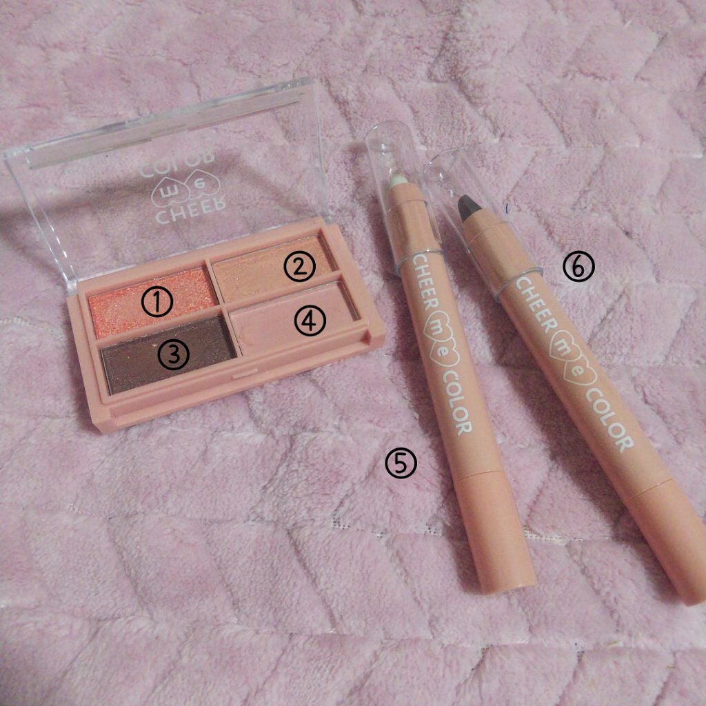 CHEER me COLOR アイシャドウ/セリア/アイシャドウパレットを使ったクチコミ(2枚目)