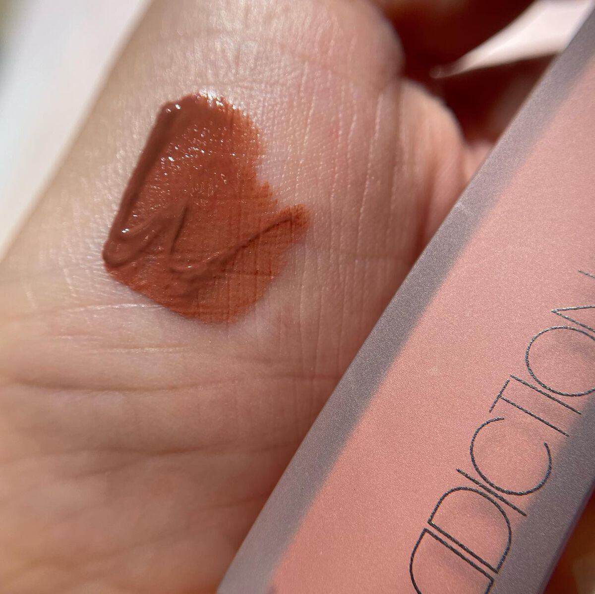 アディクション ザ マット リップ リキッド 021S Bitter Walnut/ADDICTION/口紅を使ったクチコミ（3枚目）