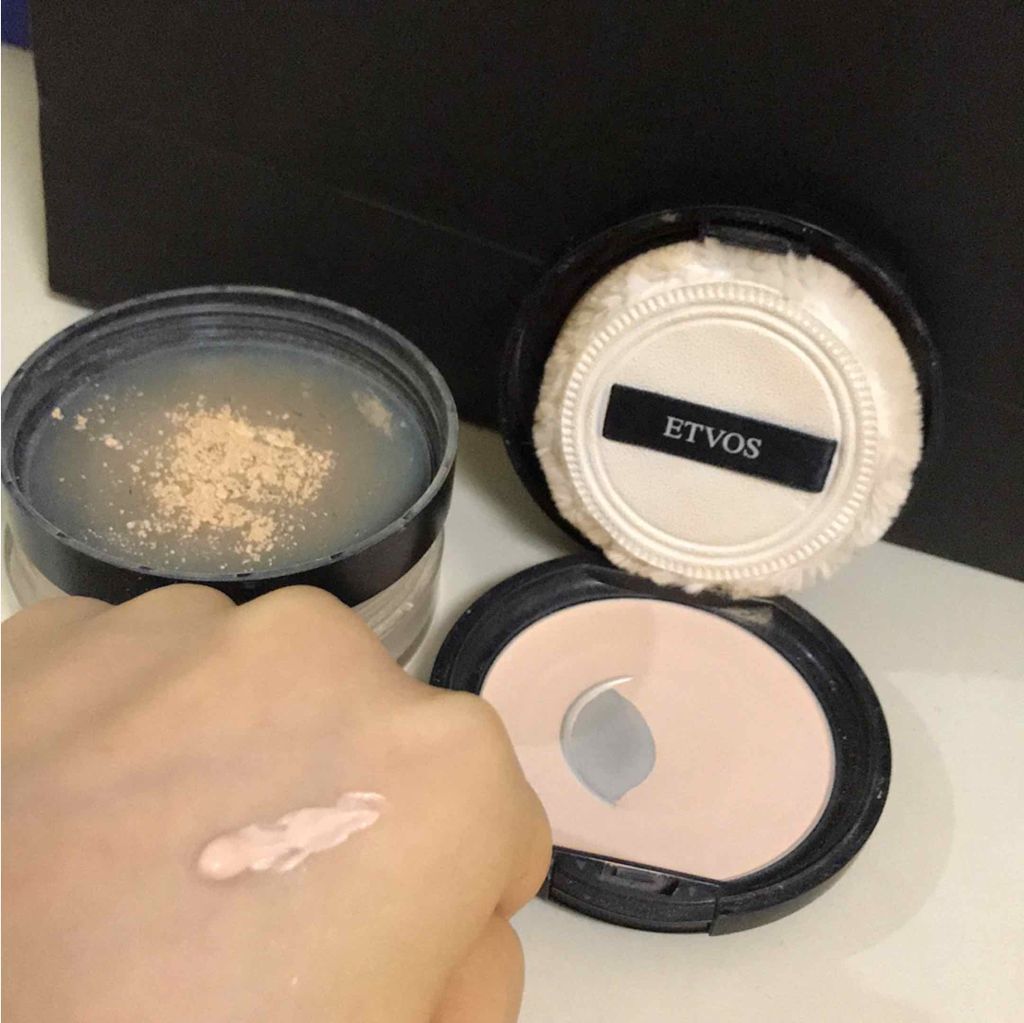 ミネラルシルキーベール/エトヴォス/プレストパウダーを使ったクチコミ(2枚目)