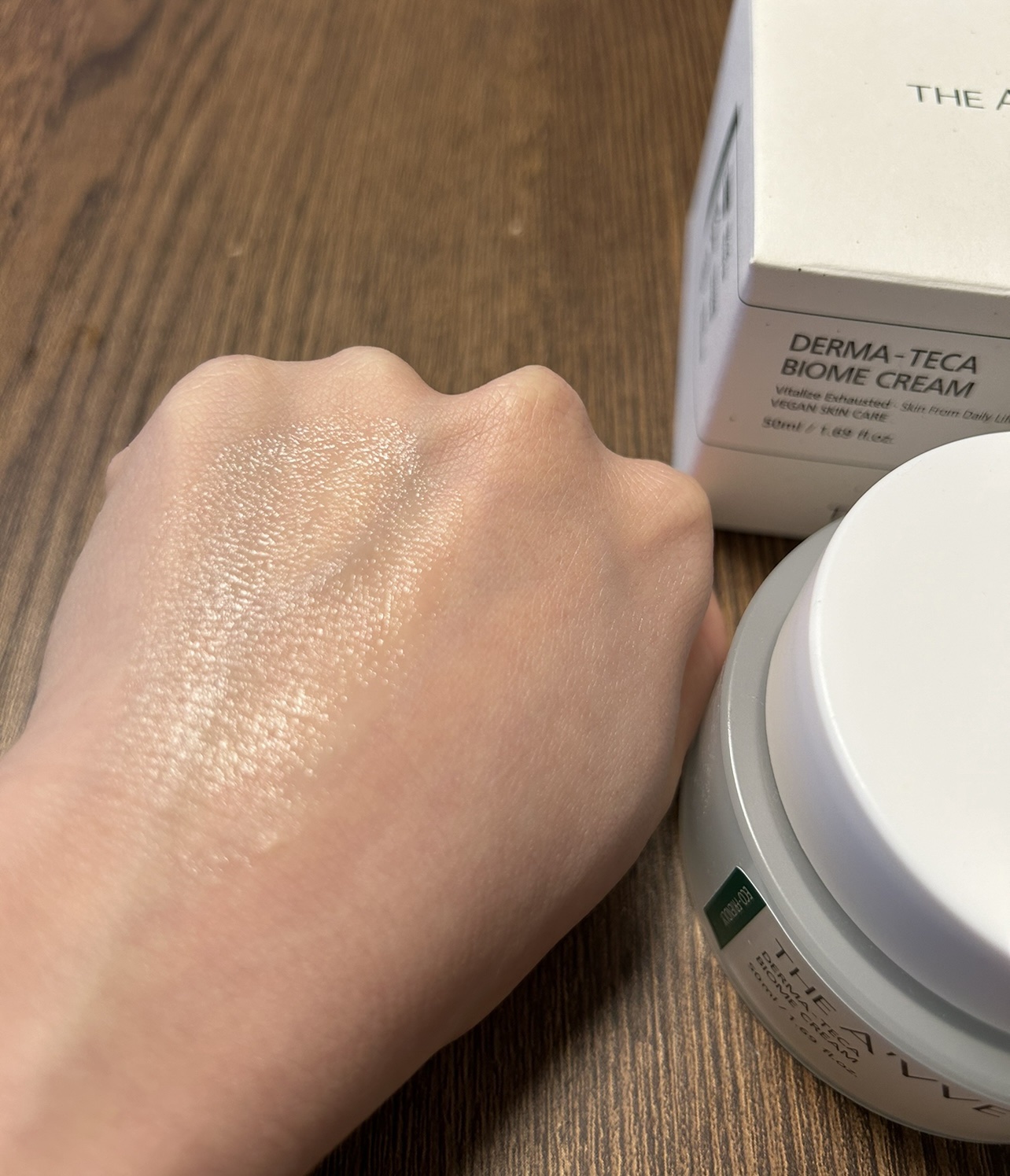 ダーマテカバイオームクリーム/THE A'VVE/フェイスクリームを使ったクチコミ（3枚目）