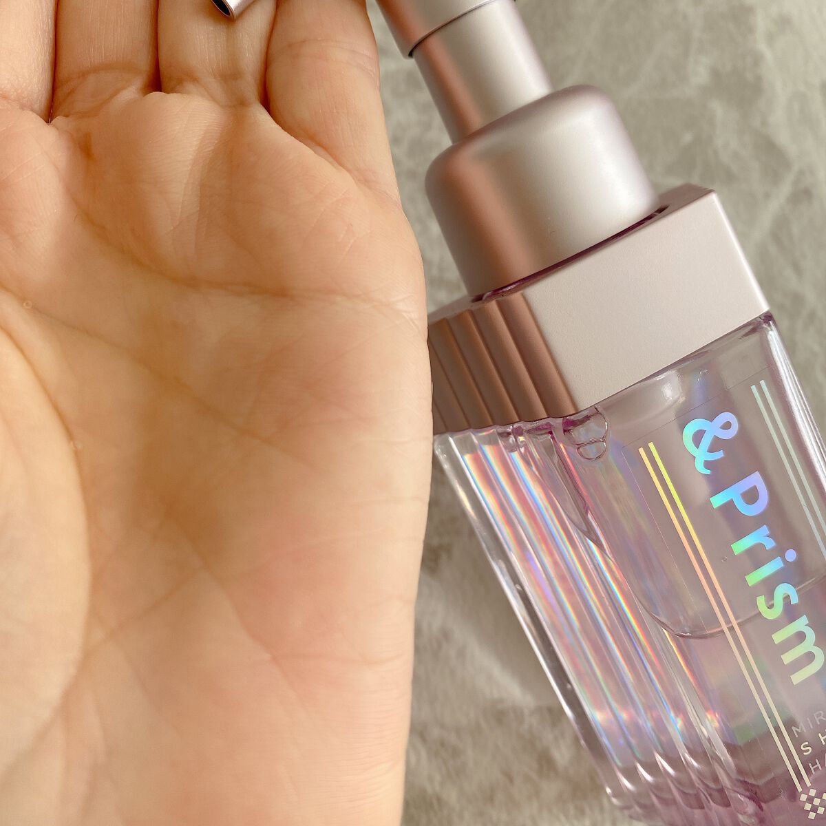 ミラクル シャイン ヘアオイル/&Prism/ヘアオイルを使ったクチコミ（2枚目）