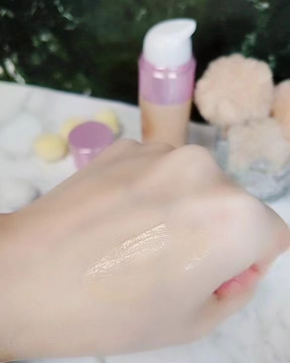 コラーゲンモイスチャースキンベース/illuN/化粧下地を使ったクチコミ(3枚目)