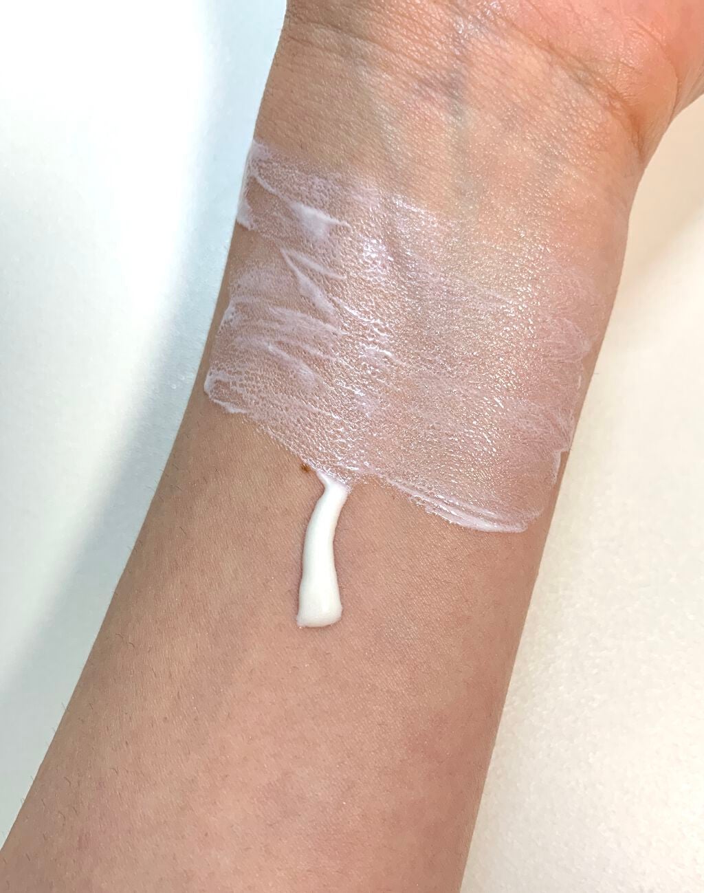 ビオレUV アクアリッチ ライトアップエッセンス/ビオレ/日焼け止めクリームを使ったクチコミ(3枚目)