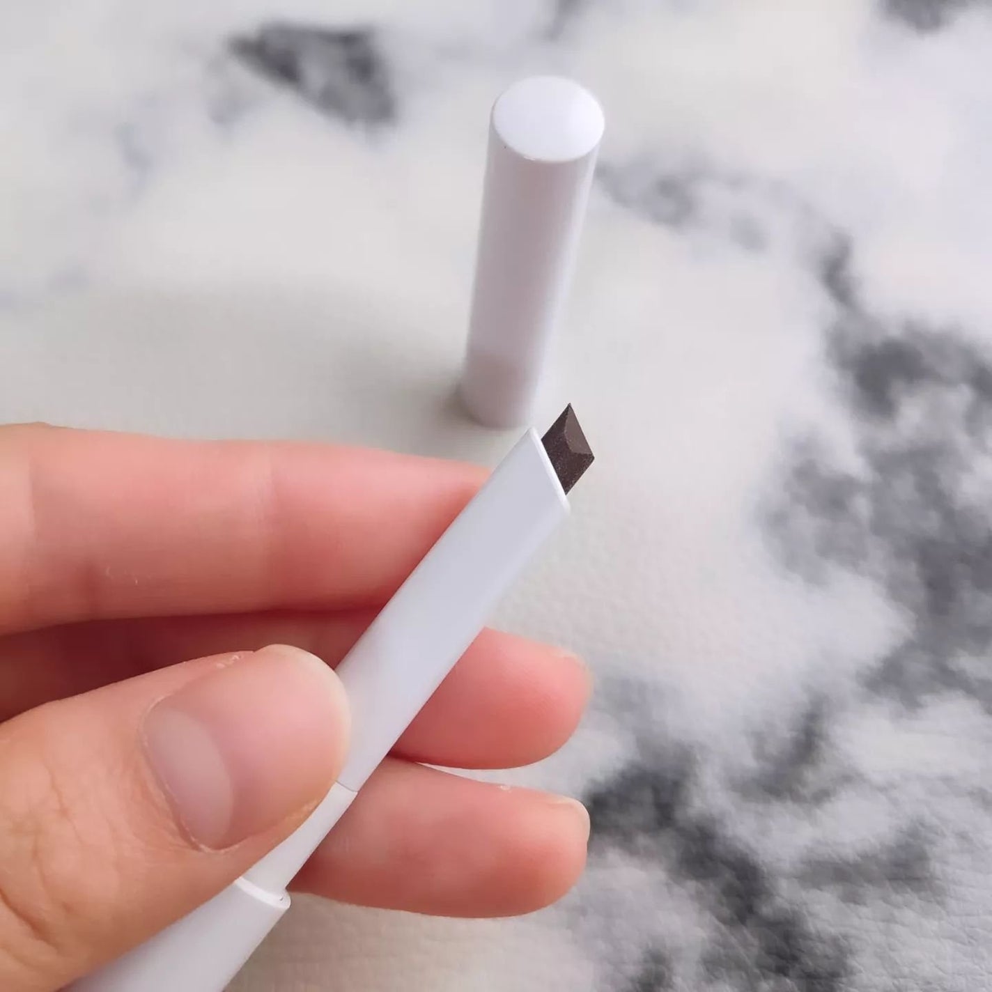 エッセンスブロウペンシル/MICHIKO.LIFE/アイブロウペンシルを使ったクチコミ(2枚目)