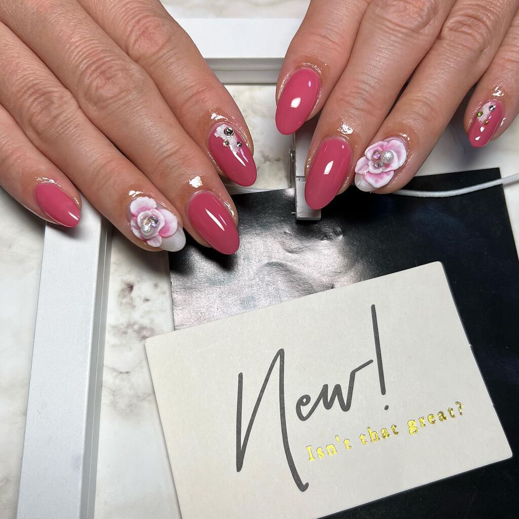 cst on LIPS 「#春ネイル#冬ネイル#お上品ネイル 💅#ネイル好きな人と繋がり..」(2枚目)