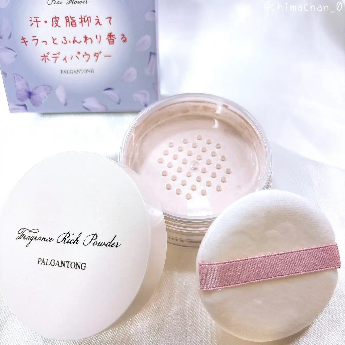 フレグランスリッチパウダー J(ペアーの香り)/パルガントン/ルースパウダーを使ったクチコミ（2枚目）
