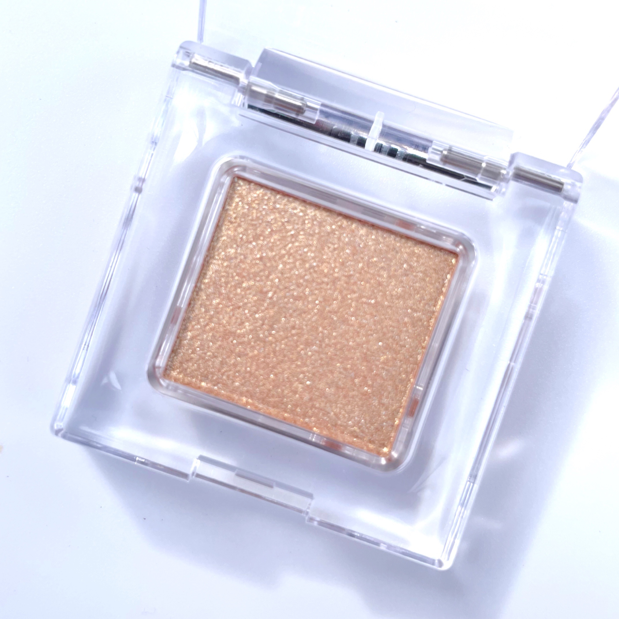 マルチカラーバリエーション スパークル SP09/チャコット・コスメティクス/単色アイシャドウを使ったクチコミ（1枚目）