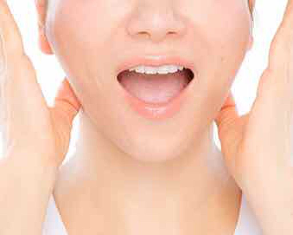 しゅり@小顔専門トレーナー on LIPS 「【顔デカ診断チェック】突然ですが、耳の下を押してみてくださいす..」(3枚目)