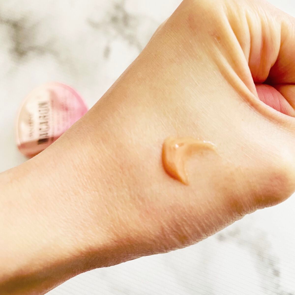 パンテーンマカロン ヘアマスク 色つやリッチ/パンテーン/ヘアマスク・ヘアパックを使ったクチコミ(3枚目)