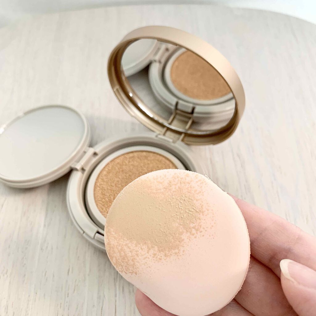 ミネラルグロウスキンクッション/エトヴォス/クッションファンデーションを使ったクチコミ（3枚目）