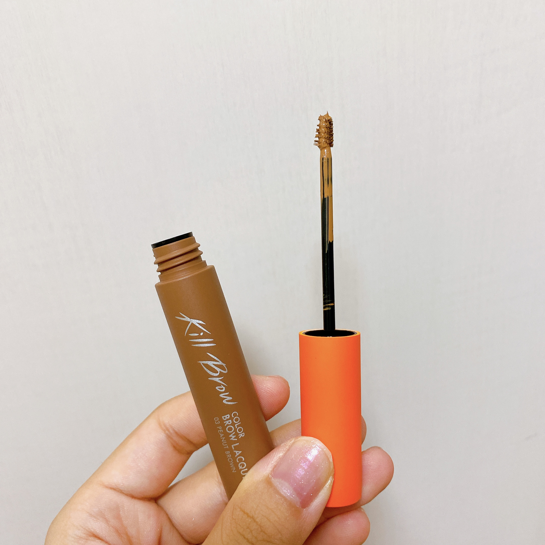 キル ブロウ カラー ブロウ ラッカー 03 PEANUT BROWN/CLIO/眉マスカラを使ったクチコミ（1枚目）