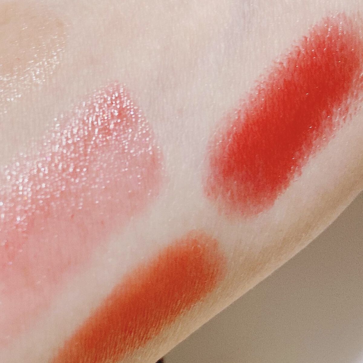 ルージュ ココ フラッシュ 68 ユルティム/CHANEL/口紅を使ったクチコミ（3枚目）