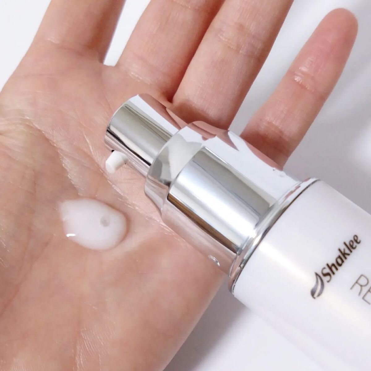 リフェンセル アヴェリエ ブライトクリアエッセンス/日本シャクリー/美容液を使ったクチコミ（3枚目）