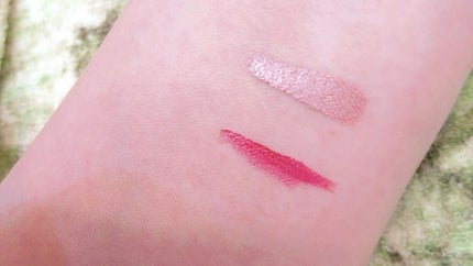 スパークリングアイグロス/スウィーツ スウィーツ/リキッドアイシャドウを使ったクチコミ(2枚目)