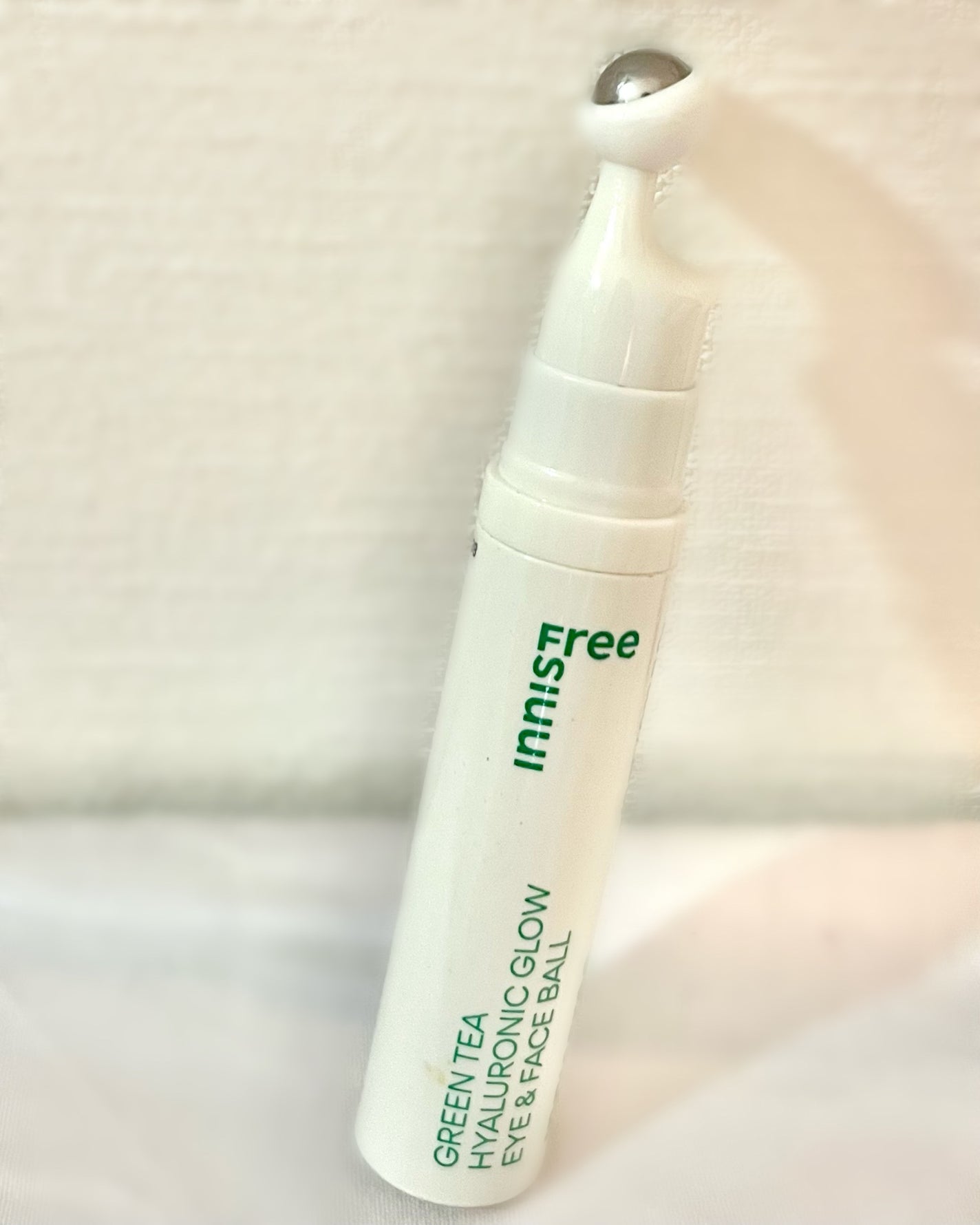 グリーンティー ヒアルロン アイ&フェイスボール/innisfree/アイケア・アイクリームを使ったクチコミ(2枚目)