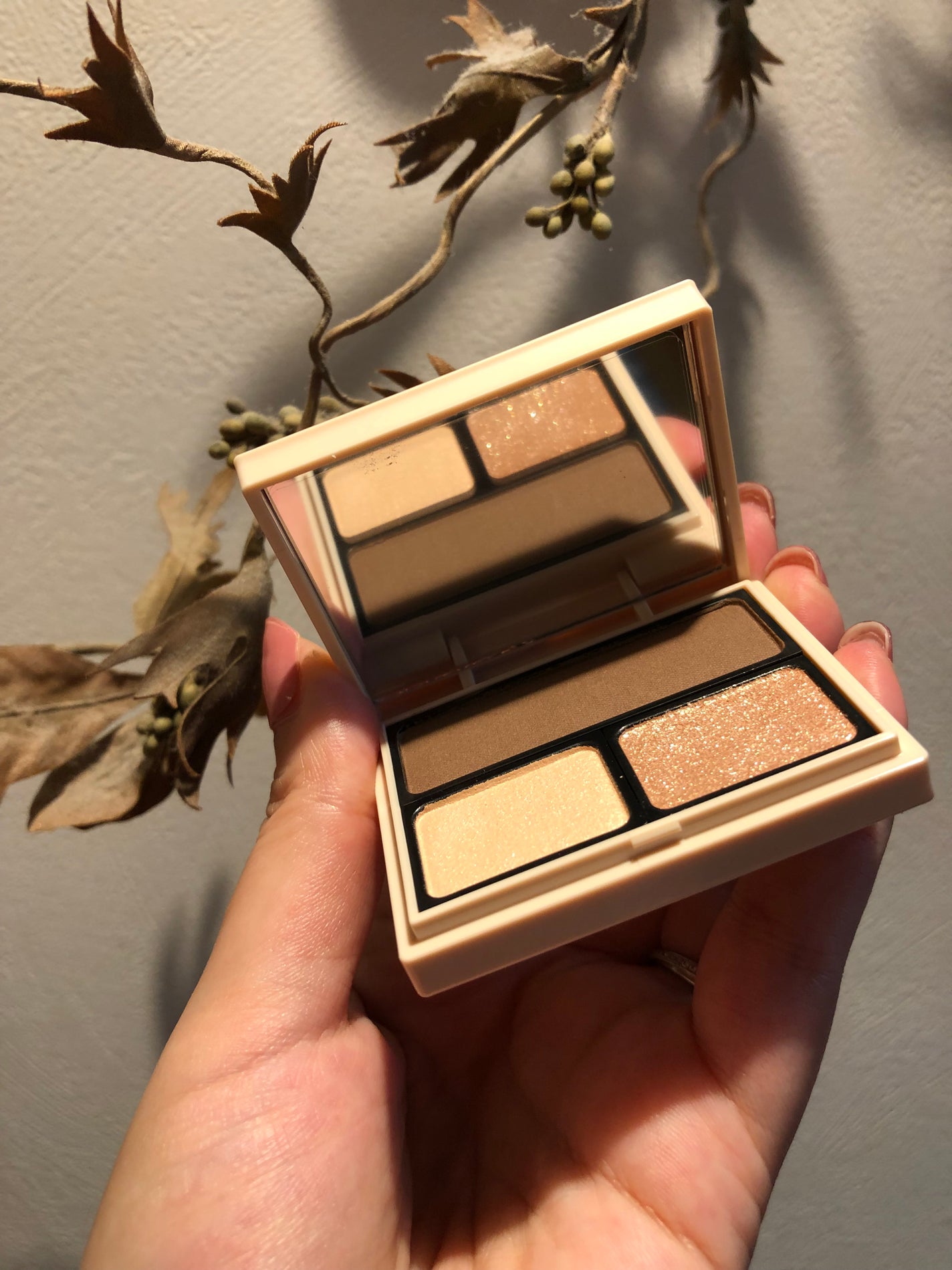 アイカラーパレット/Upt/アイシャドウパレットを使ったクチコミ(3枚目)