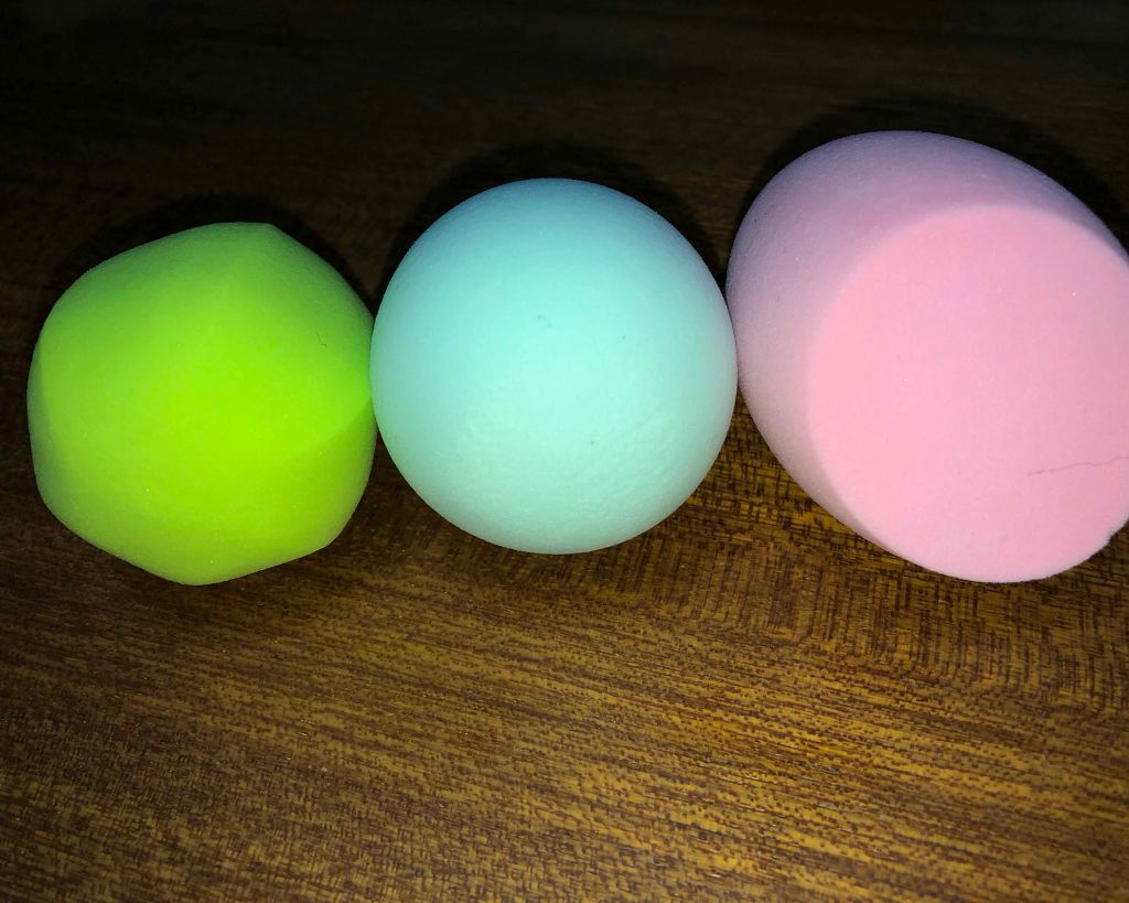 パフ・スポンジ専用洗剤/DAISO/その他化粧小物を使ったクチコミ(3枚目)