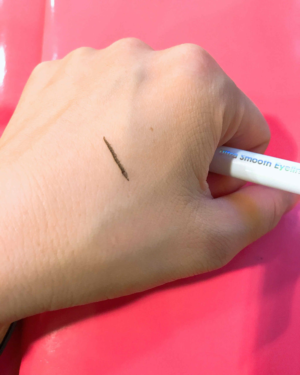 ウルトラスムースアイライナー/アイプルーフ/リキッドアイライナーを使ったクチコミ（3枚目）
