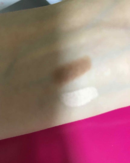 プレイ101スティックデュオ/ETUDE/その他ファンデーションを使ったクチコミ(4枚目)