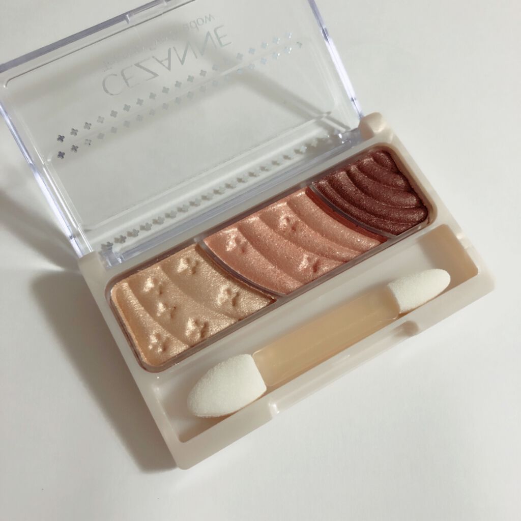 トーンアップアイシャドウ/CEZANNE/アイシャドウパレットを使ったクチコミ(2枚目)