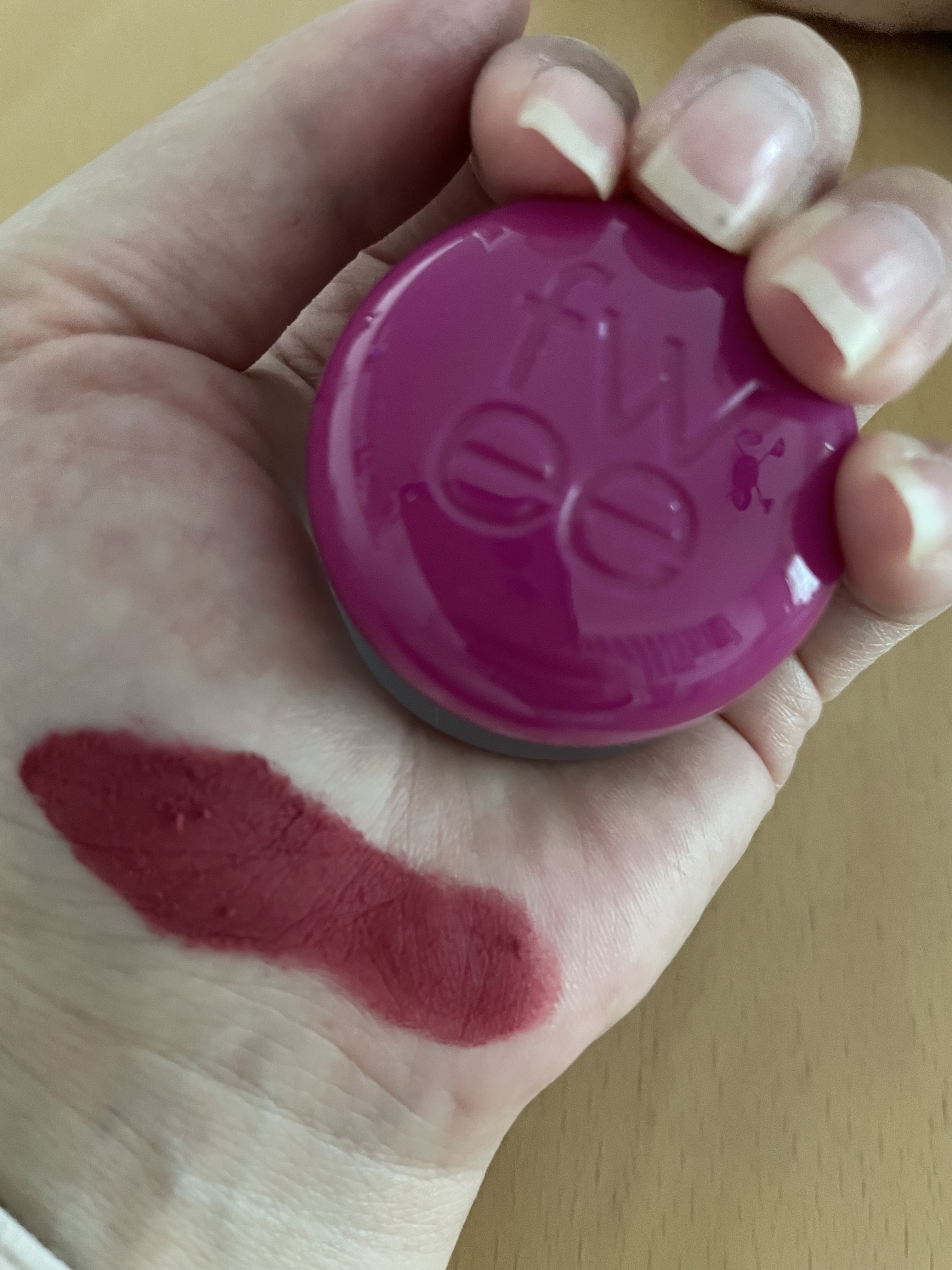 リップアンドチーク ブラーリープリンポット MV03 バッディ/fwee/口紅を使ったクチコミ（3枚目）