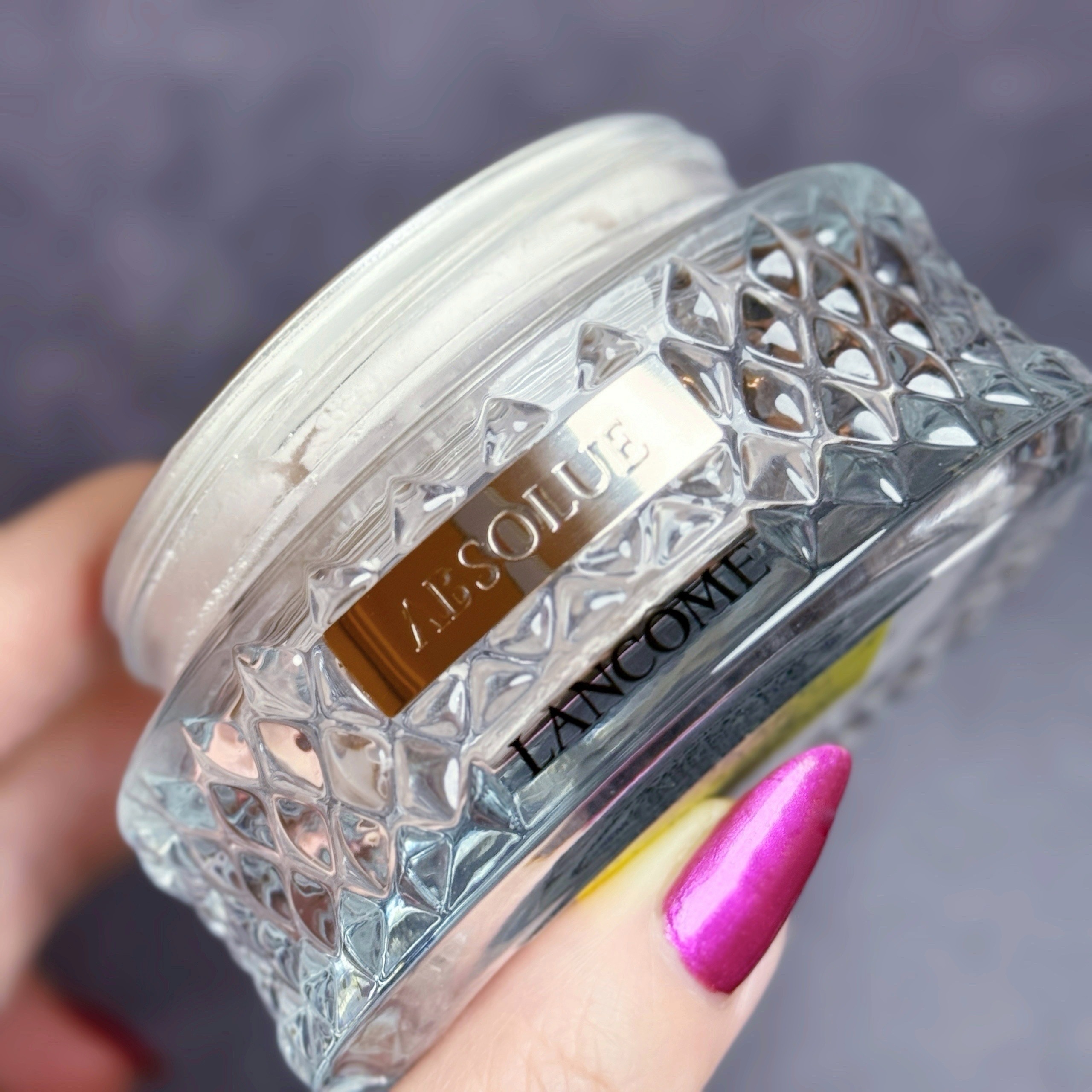 アプソリュ エッセンス イン パウダー 01 ヴォワール ドゥ ローズ/LANCOME/ルースパウダーを使ったクチコミ（2枚目）