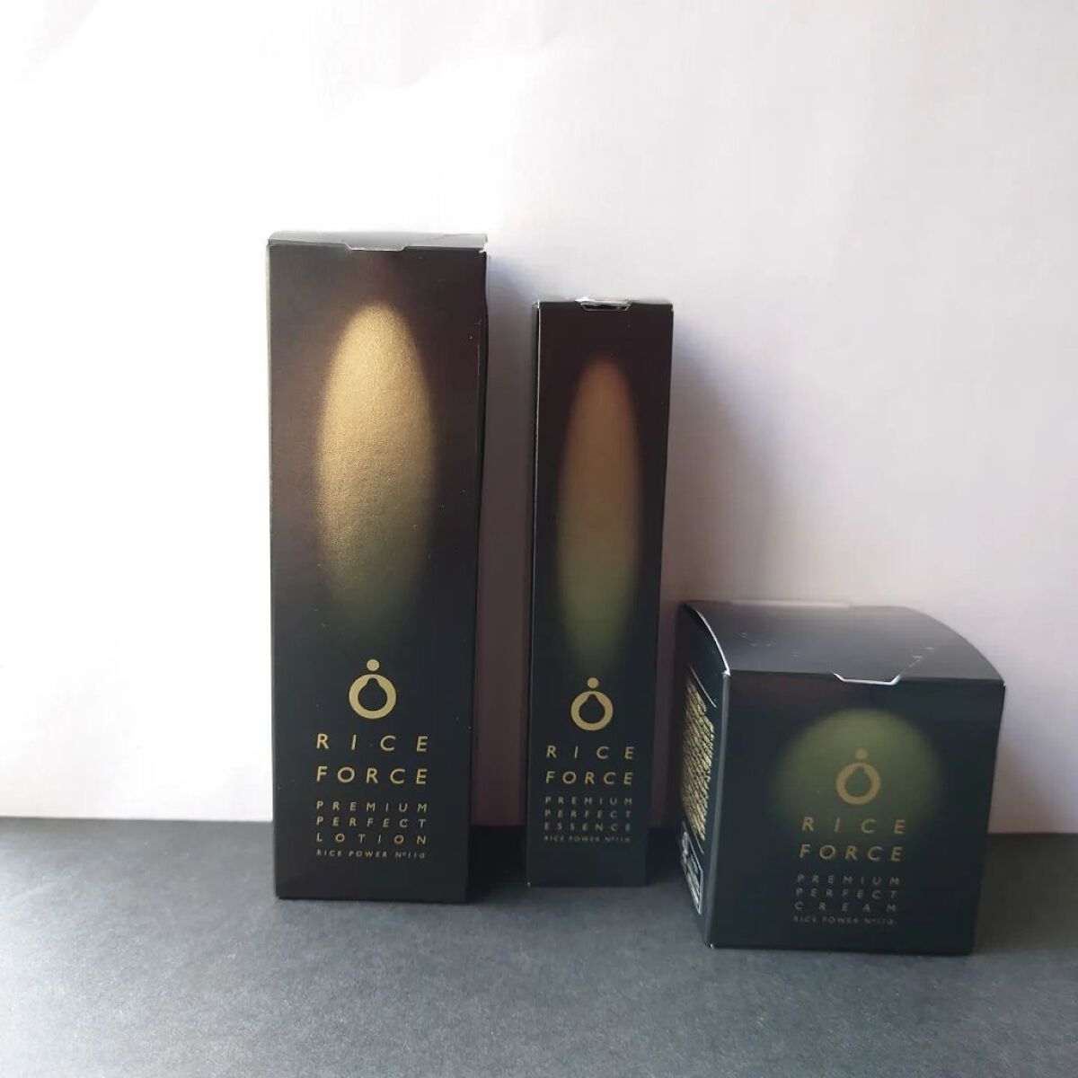 プレミアムパーフェクトクリーム/ライスフォース/フェイスクリームを使ったクチコミ（2枚目）