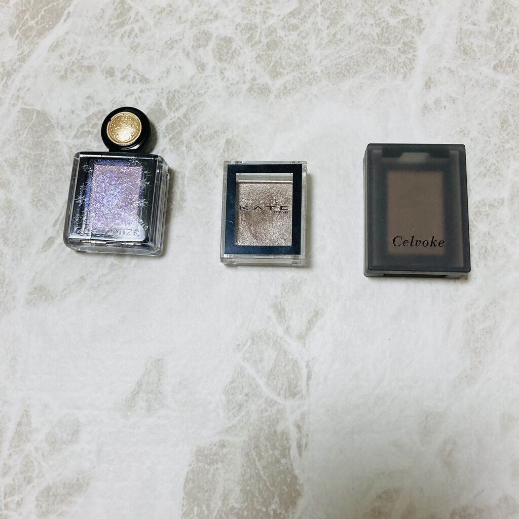 セルヴォーク ヴォランタリー アイズ/Celvoke/単色アイシャドウを使ったクチコミ（2枚目）