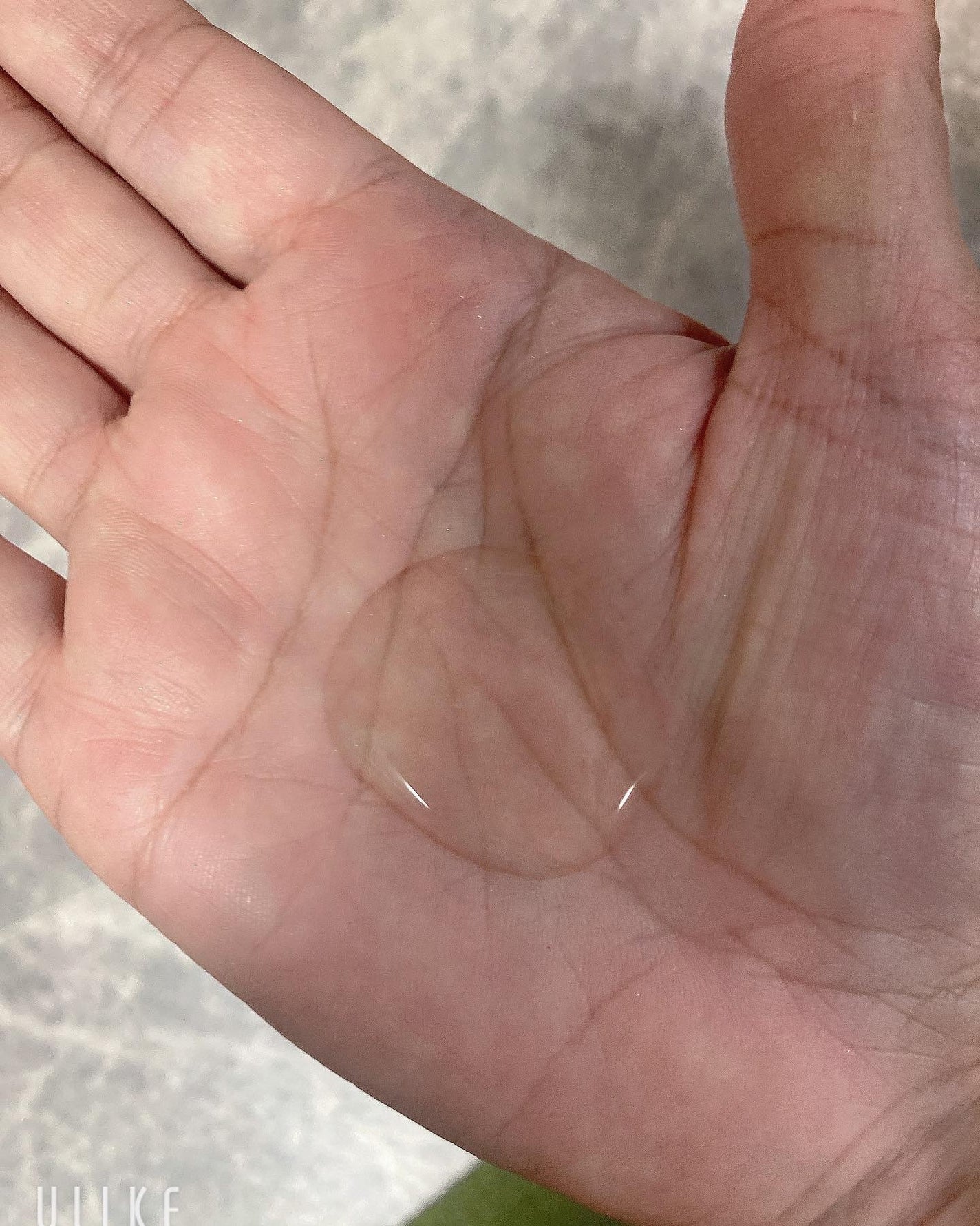 aki♡ on LIPS 「大人気スカルプジェルジャンプーヘアモア初めて使用するジェルなジ..」(3枚目)