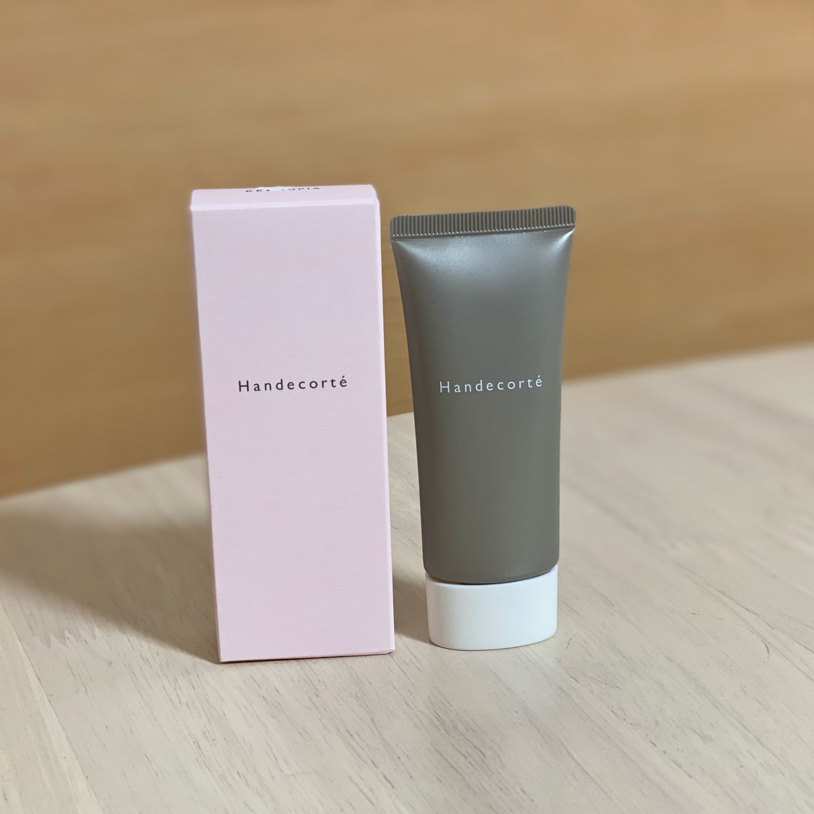 ハンデコルテ/キユートピア/ネック・デコルテケアを使ったクチコミ（1枚目）