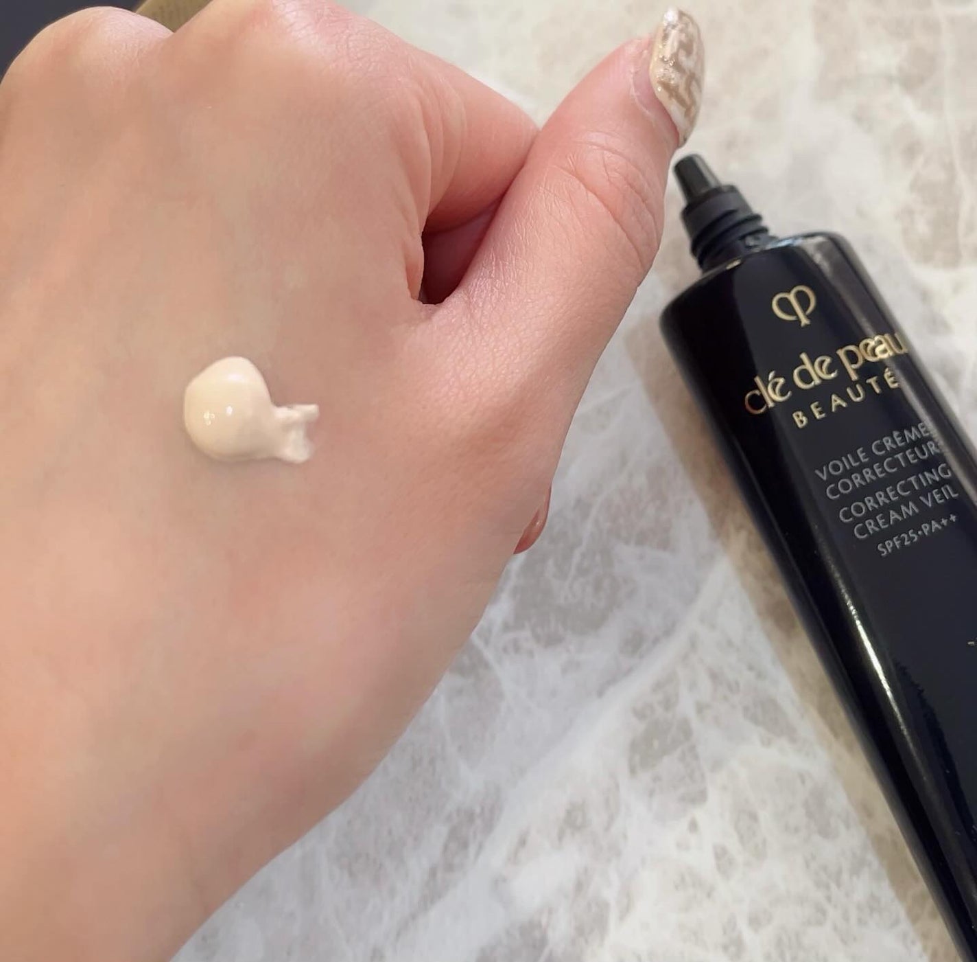 ヴォワールコレクチュールn/クレ・ド・ポー ボーテ/化粧下地を使ったクチコミ(3枚目)