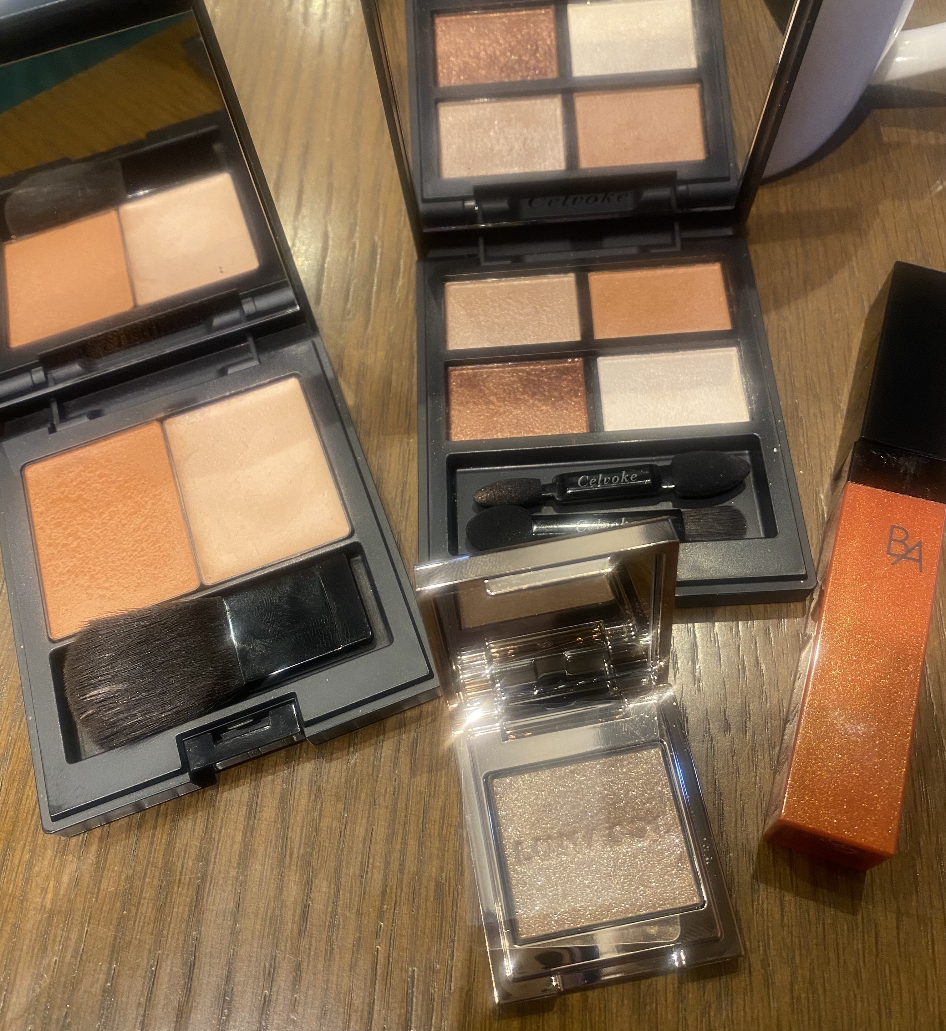 セルヴォーク ヴァティック アイパレット EX07 マイテラコッタ/Celvoke/アイシャドウパレットを使ったクチコミ（2枚目）