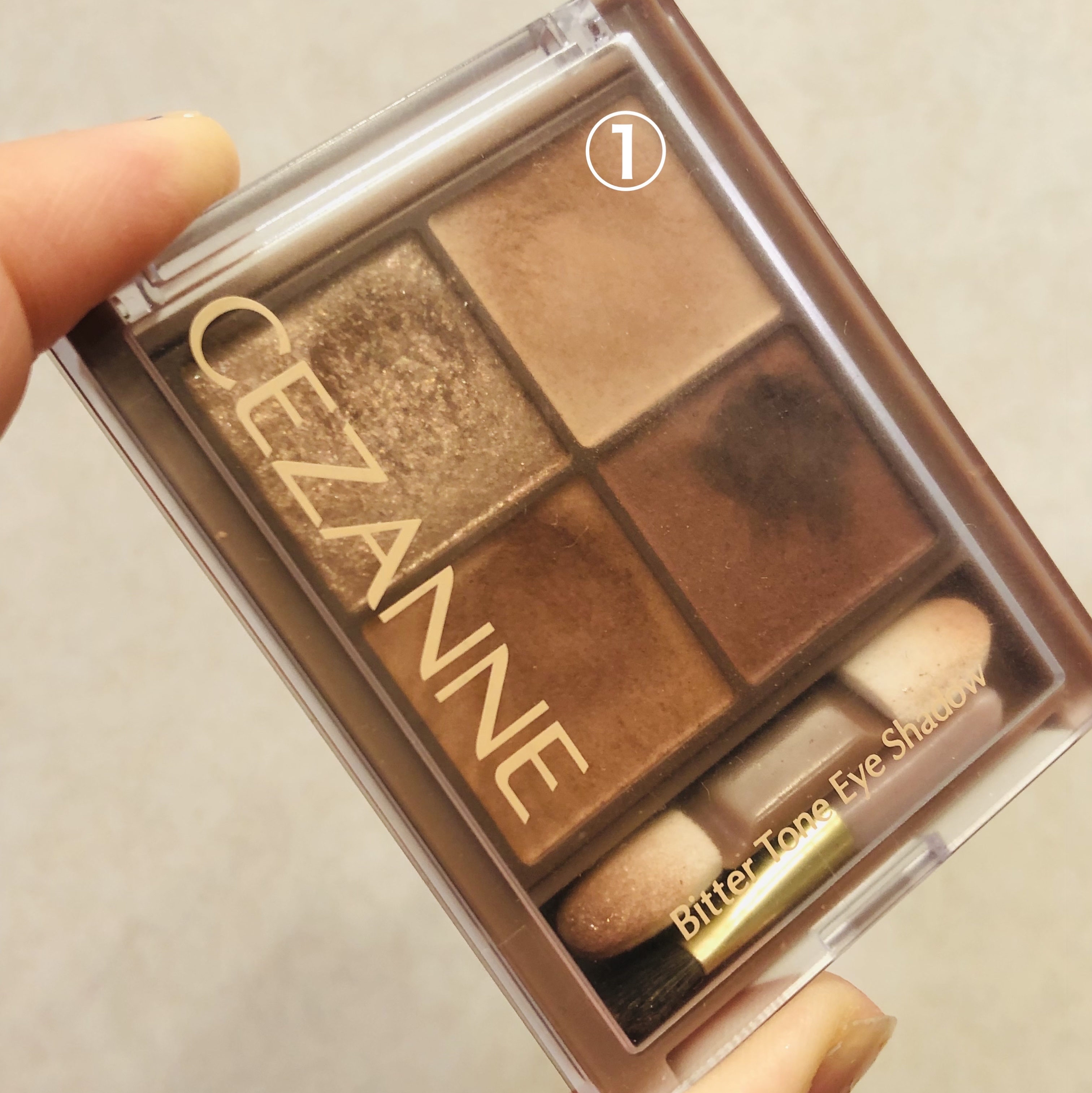 シャドーカスタマイズ/MAJOLICA MAJORCA/単色アイシャドウを使ったクチコミ（3枚目）